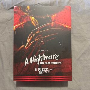 Glamlite A Nightmare on Elm Street Collectors Box